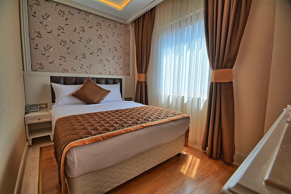 Luxury Double Room, 1 King Bed, Non Smoking photo 3