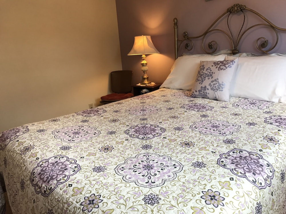 Comfort Double Room, 1 Queen Bed photo 3