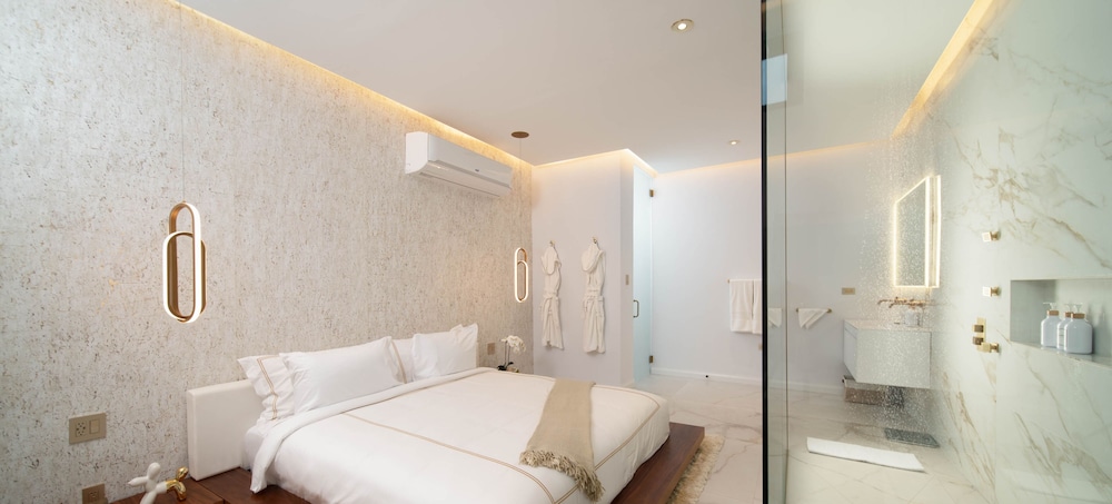 Signature Suite photo 2