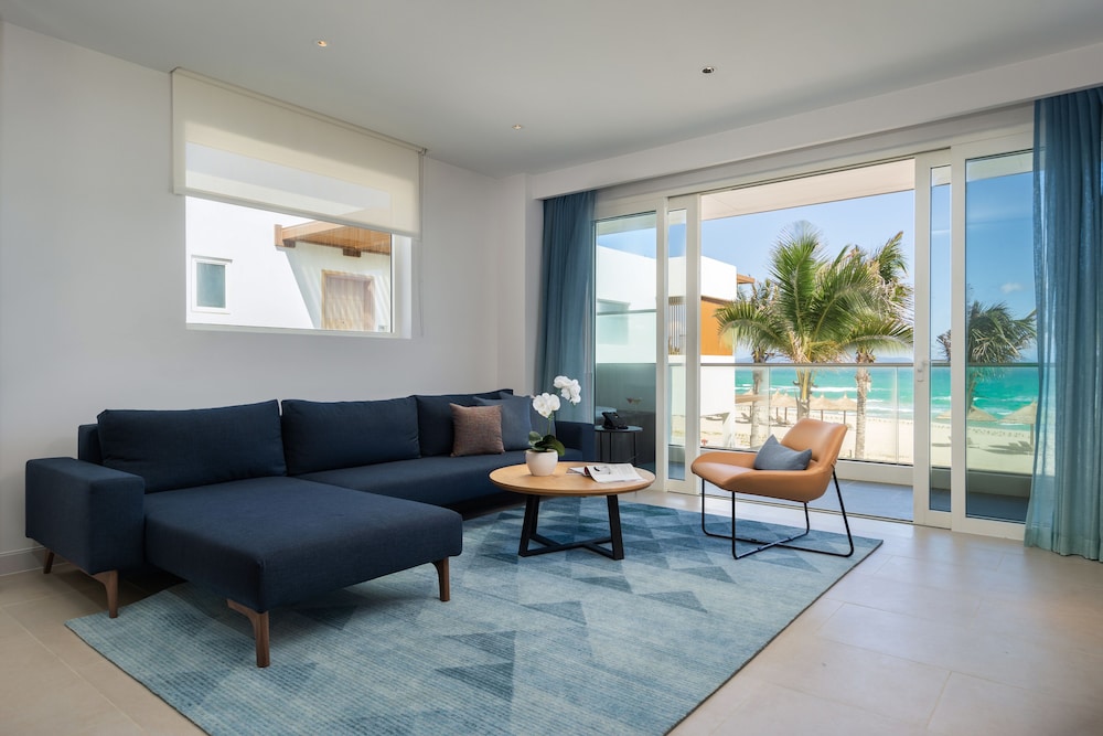2 Bedroom Villa, with Terrace, Beach Front - King Beds - Photo 8
