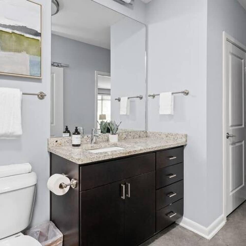 Cozysuites TWO Stylish Apts Monument Circle Indy, Photo 55