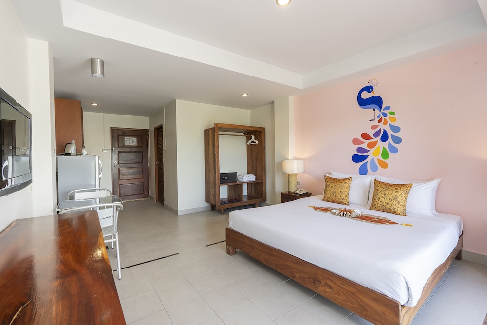 room photo