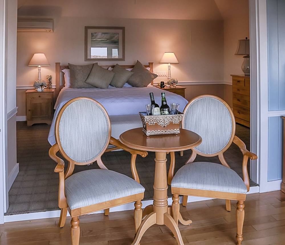 Suite, 1 Bedroom, Harbor View