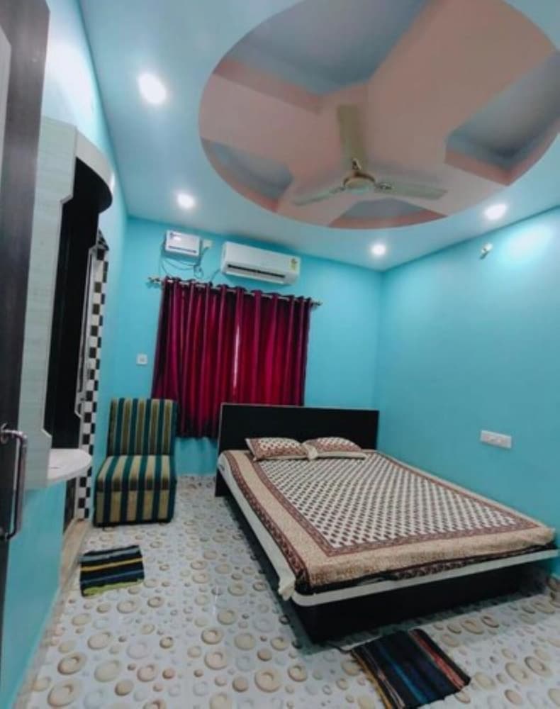 Deluxe Double Room, Balcony (AC) photo 1