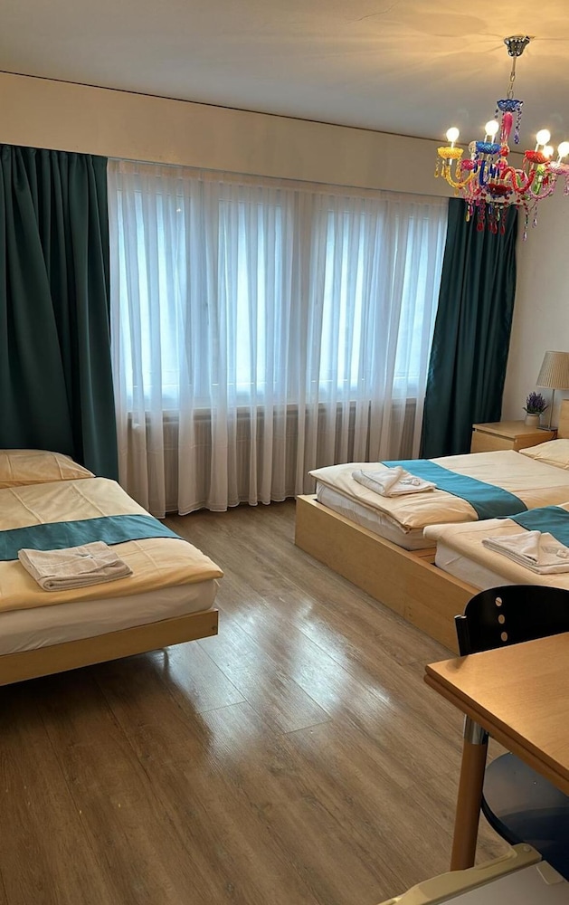 Double Room - Photo 17