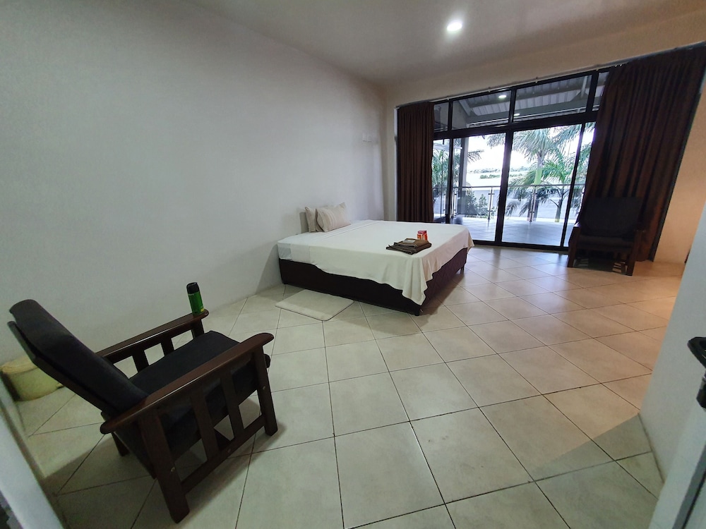 Basic Suite, 1 Double Bed, River View photo 1