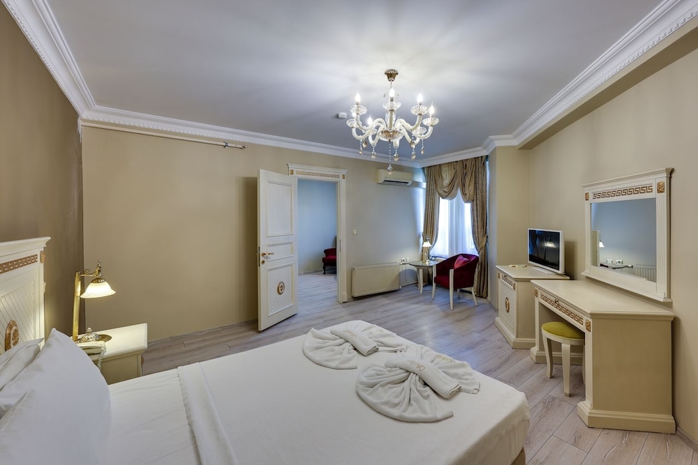 Deluxe Suite, Mountain View photo 1