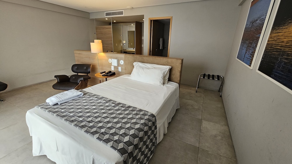 Standard Room, Ocean View - Photo 12