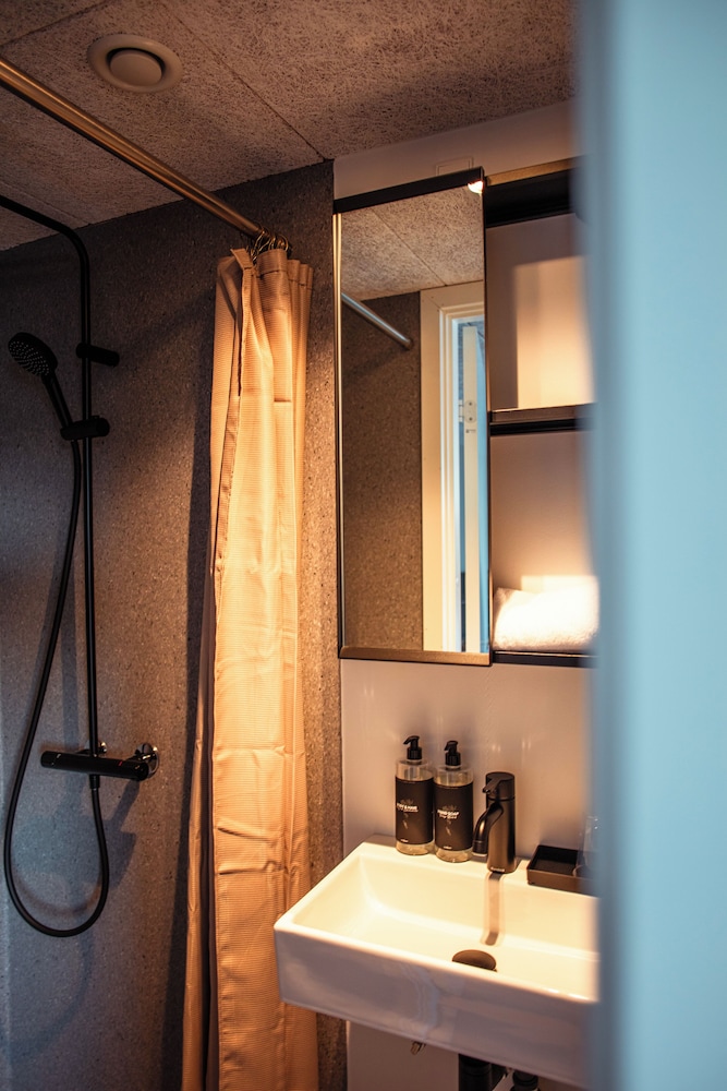 Standard Single Room photo 2