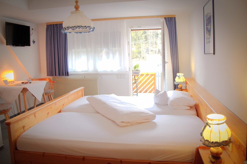 Double Room, Balcony - Photo 2