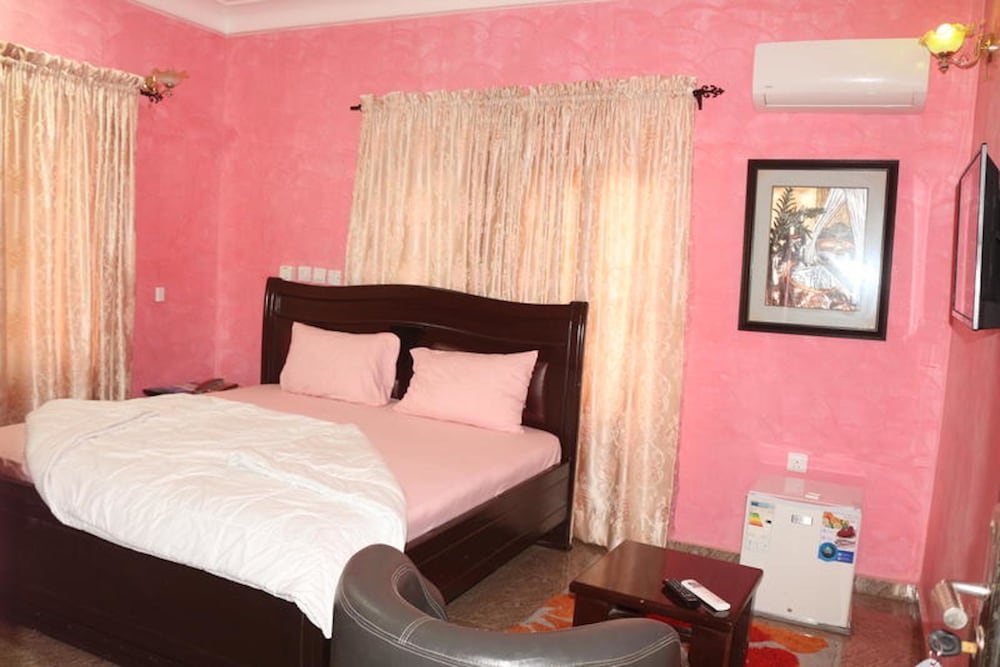 Royal Room, 1 Queen Bed, Non Smoking (Royal Deluxe 4)