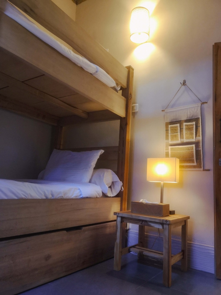 Deluxe Room, Private Bathroom, Ground Floor photo 2