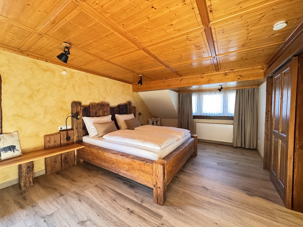 Double Room, Ensuite (Marktplatzblick Zimmer ) photo 3