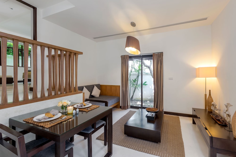 Three Bedroom Suite Pool Villa Sea with Free Minibar - Photo 20