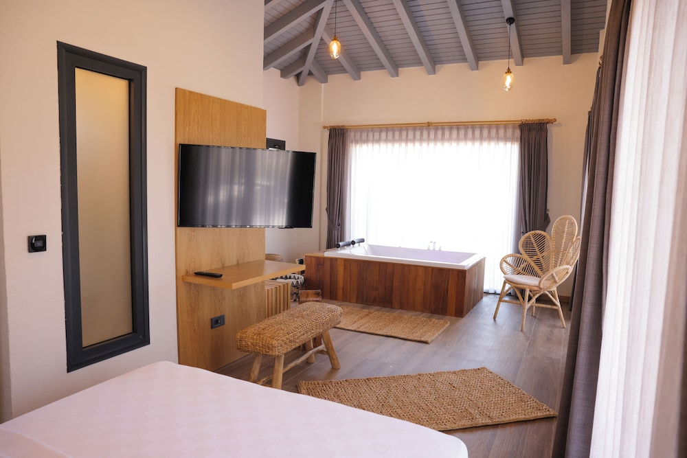 Luxury Room