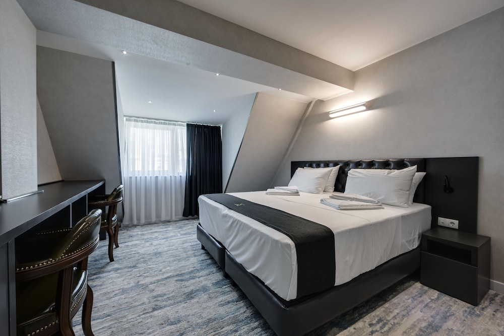 Business Double Room