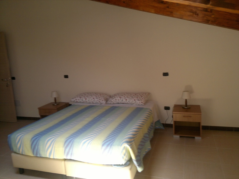 Duplex photo 2