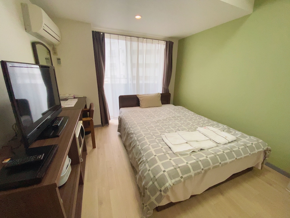 Single Room, Smoking (A)