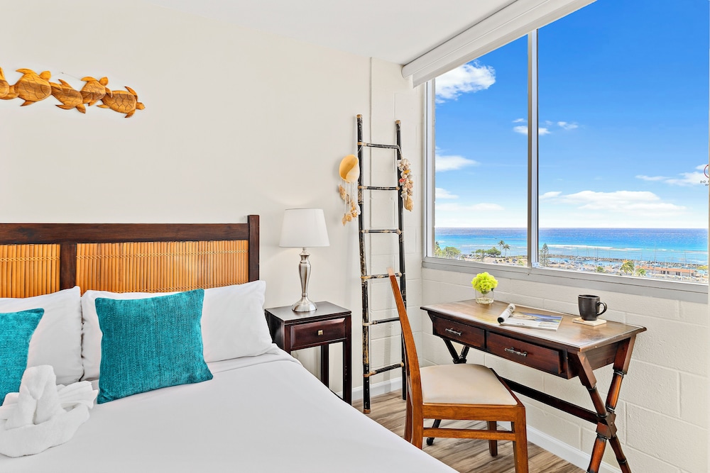 Ocean View 1BR at Ilikai Marina: Apartment, 1 Bedroom, Ocean View (Ilikai Marina (0124)) photo