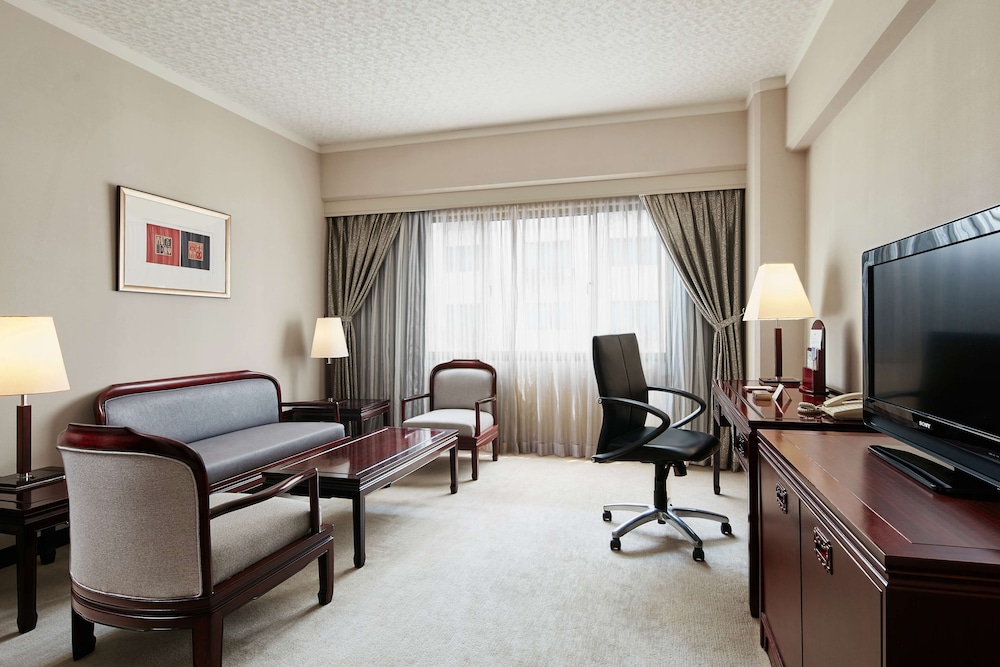 Junior Suite (Club access excluded)