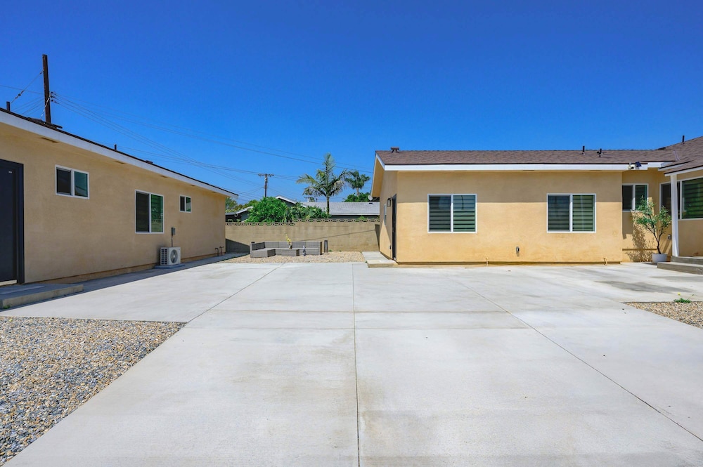 House photo 2