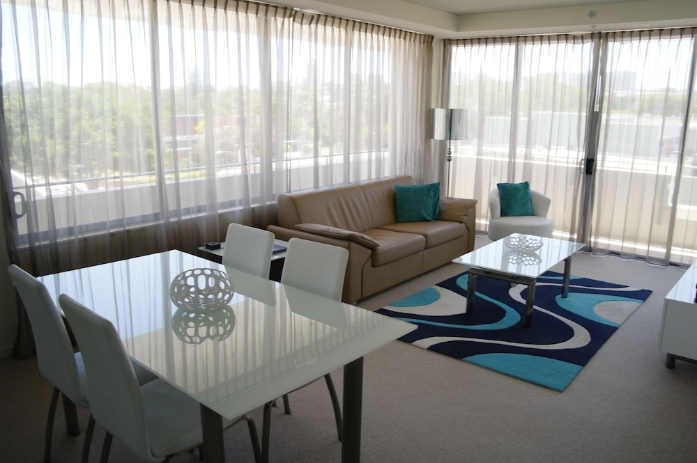 One Bedroom Apartment