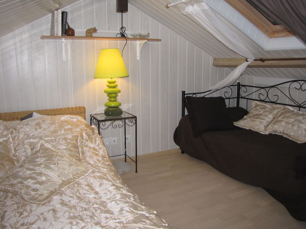 Standard Apartment, Kitchen (Fée Bleue) photo 3