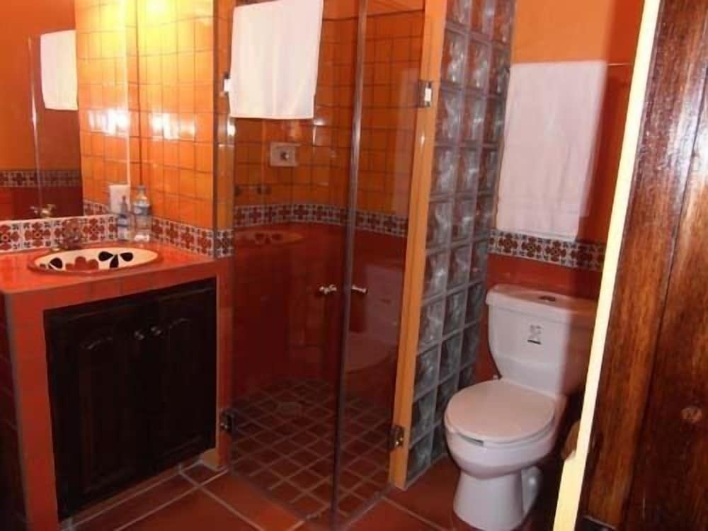 Suite, 1 Bedroom photo 2
