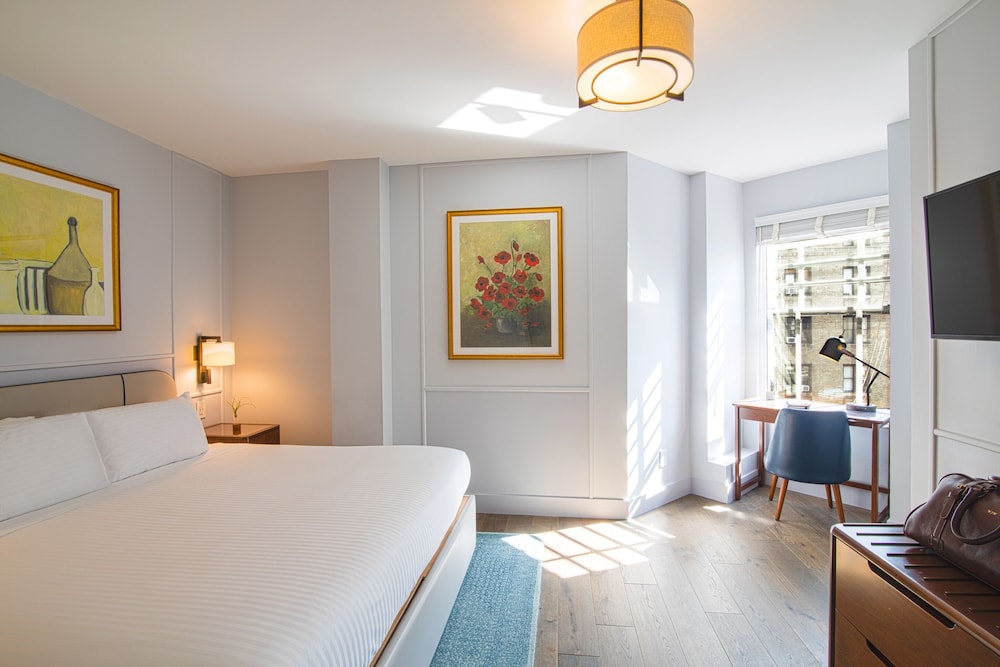 Premium Room, 1 King Bed