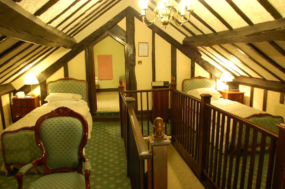 Executive Twin Room, 1 Bedroom photo 2