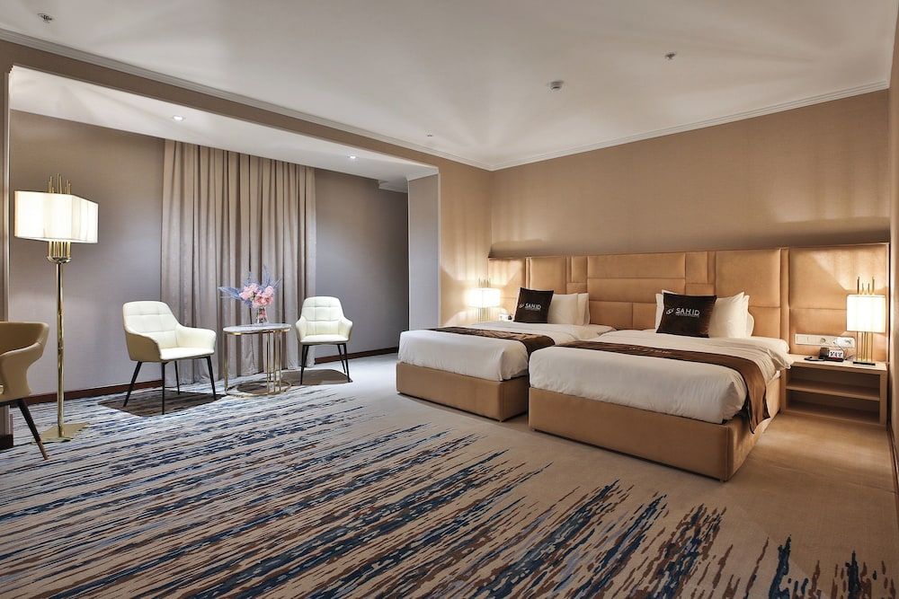 Luxury Twin Room