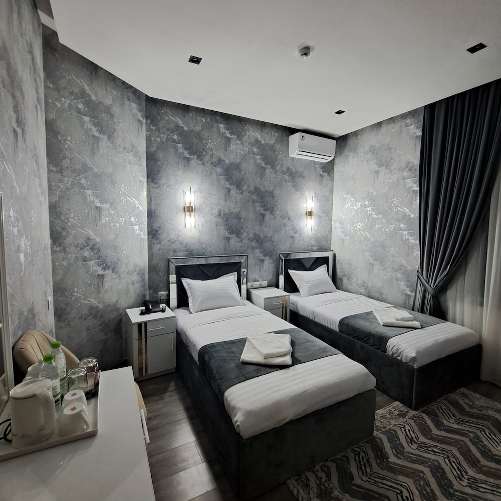 Deluxe Twin Room photo 1
