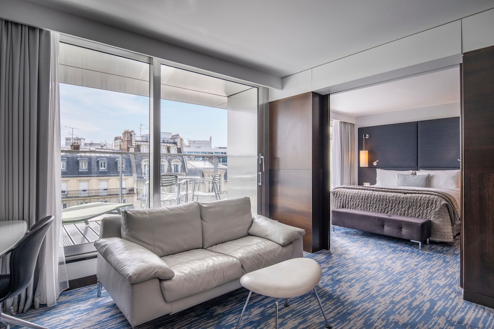Suite, 1 King Bed, Terrace, Tower (Arc de Triomphe, Eiffel Tower View)