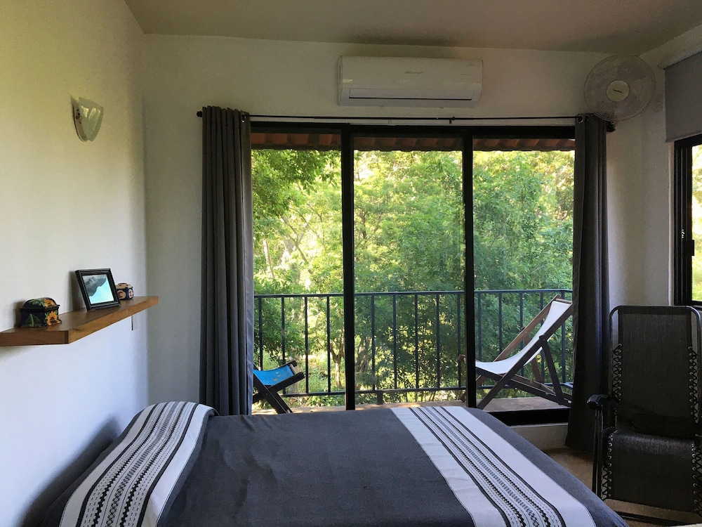 Comfort Apartment, 1 Queen Bed with Sofa bed, Garden View photo 3