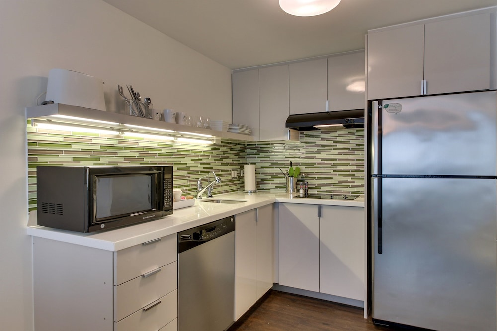 Suite, 1 Bedroom photo 3