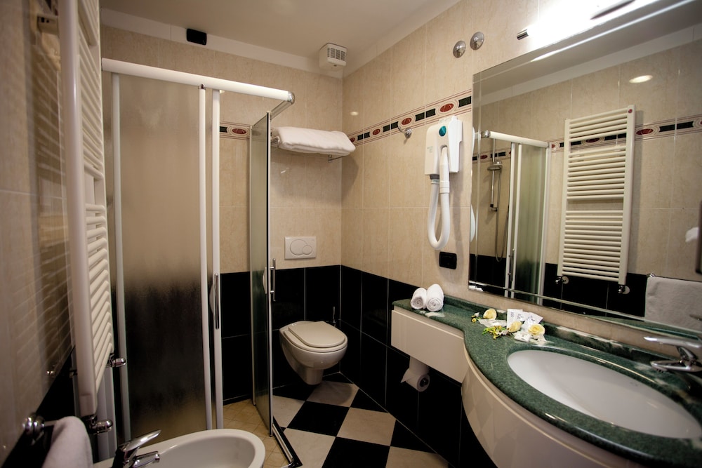 Comfort Room