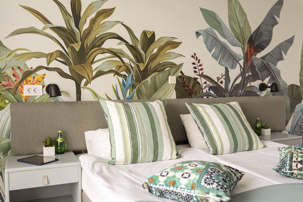 Double Room, Sea View - Photo 8