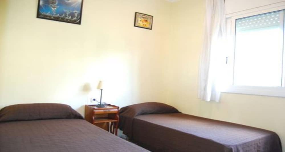 Family House, 4 Bedrooms, Pool View photo 2