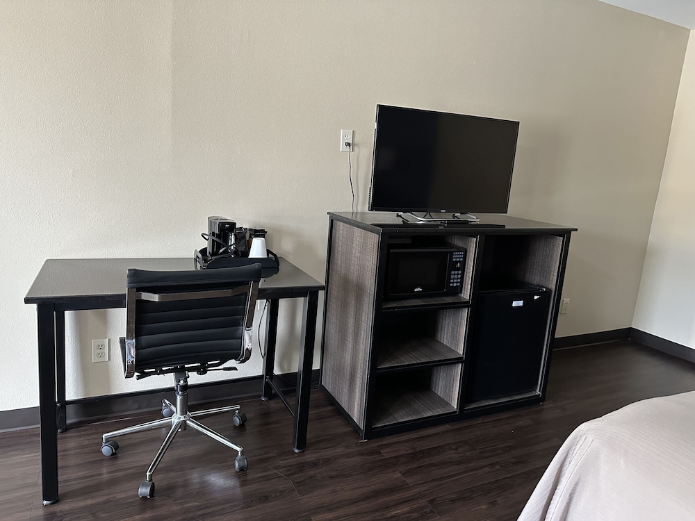 Standard Single Room, 1 King Bed