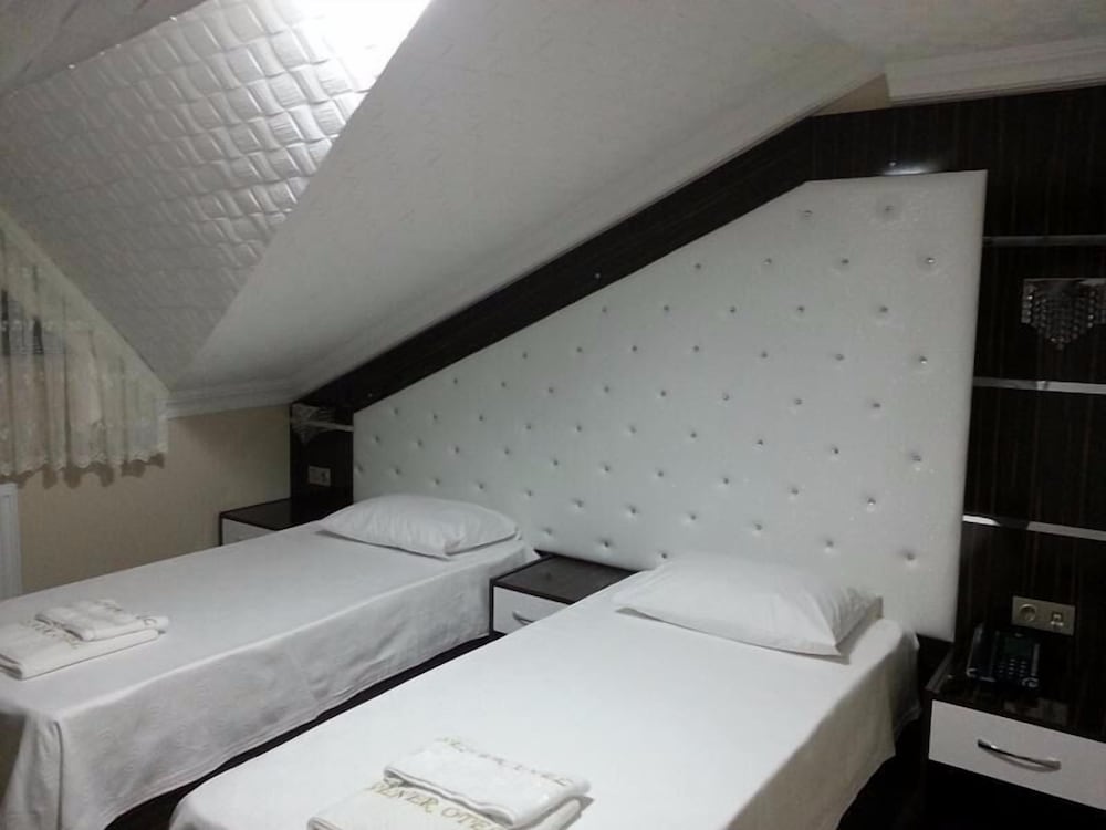 Standard Double Room photo 2