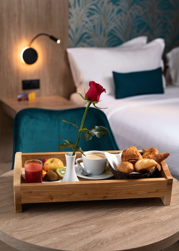 Executive Room, 2 Twin Beds - Photo 1