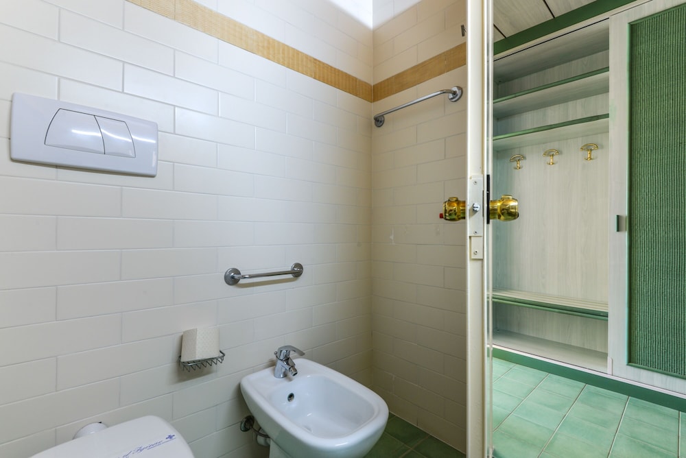 Classic Double Room - Photo 44