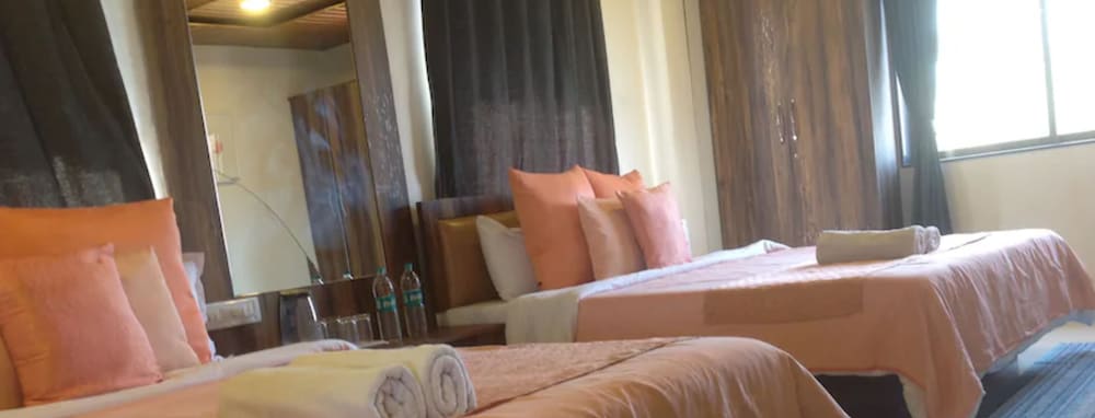 Family Twin Room