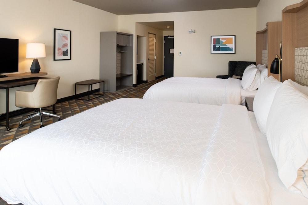 Standard Room, 2 Queen Beds, Accessible (Communication Accessible) - Photo 1