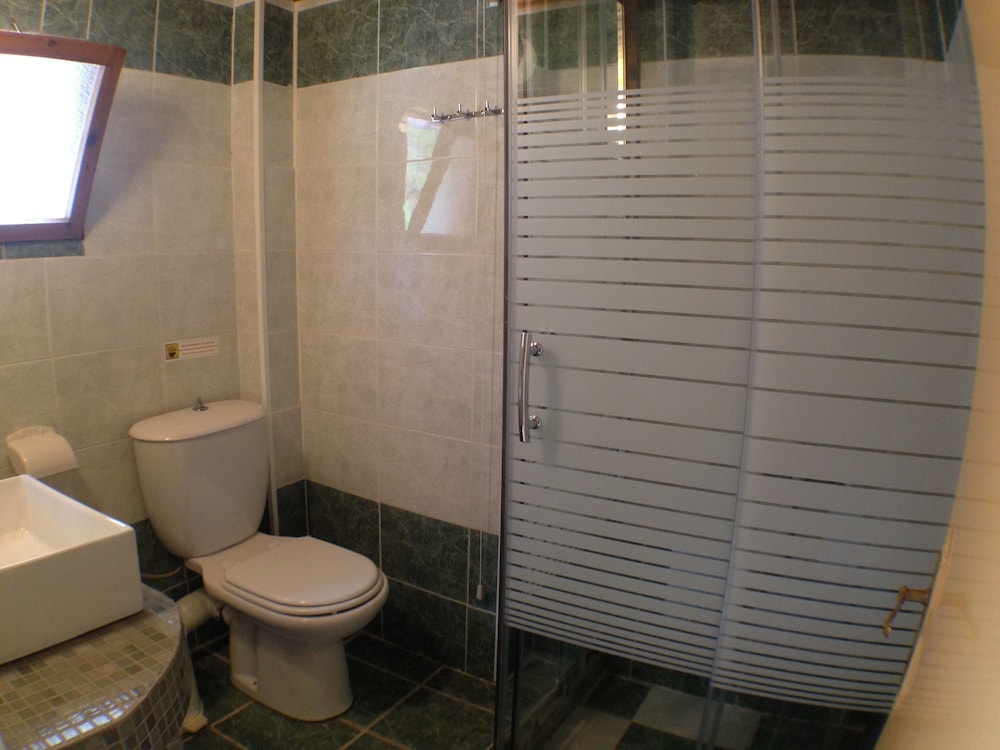 Standard Room photo 2