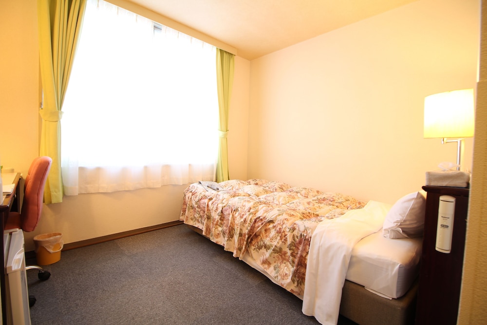 Single Room A ,Smoking