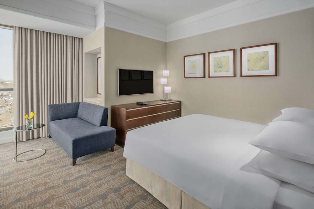 Room (4 Twin Beds)