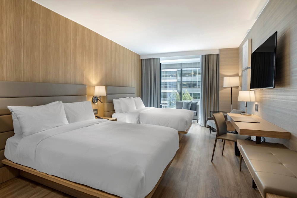 Room, Multiple Beds - Photo 1