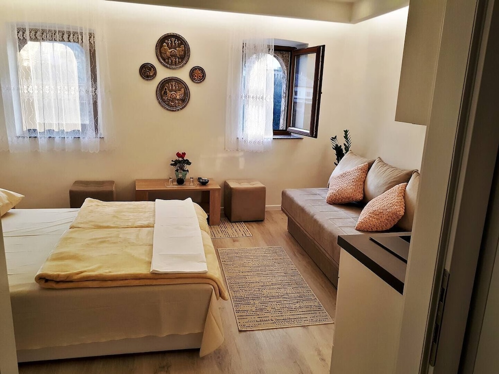 City Apartment photo 1