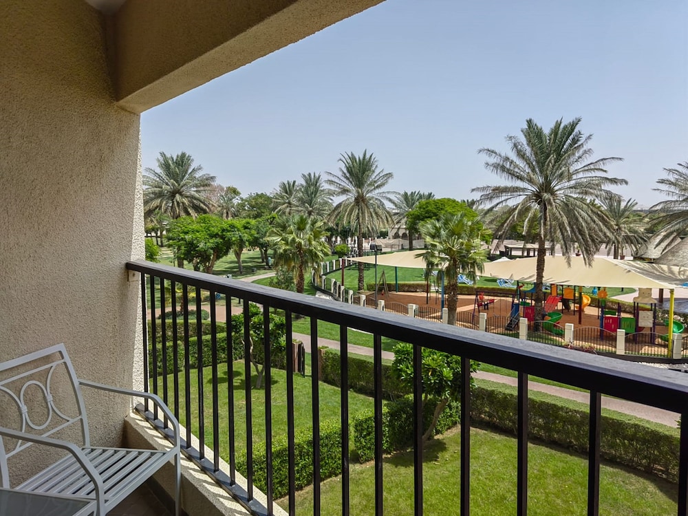 Executive Suite, Garden View